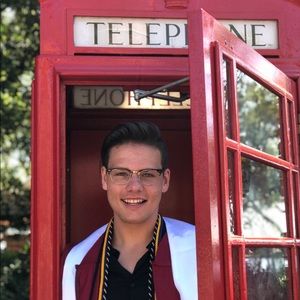 Meet your Posher, Jordan